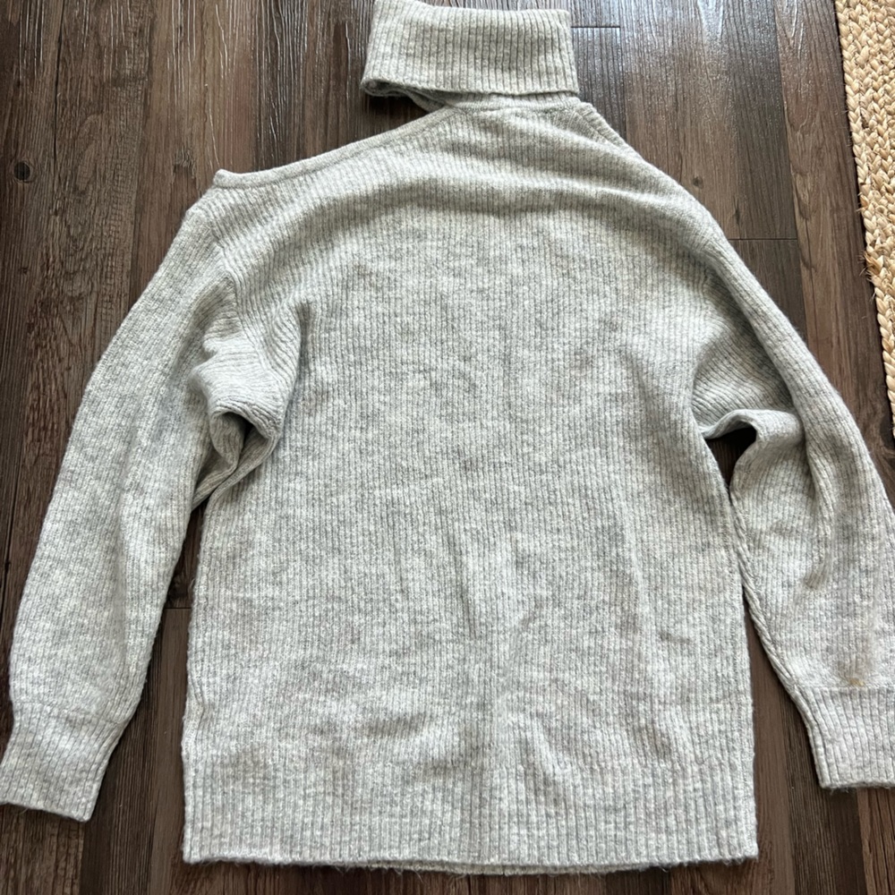 H&M cold shoulder sweater